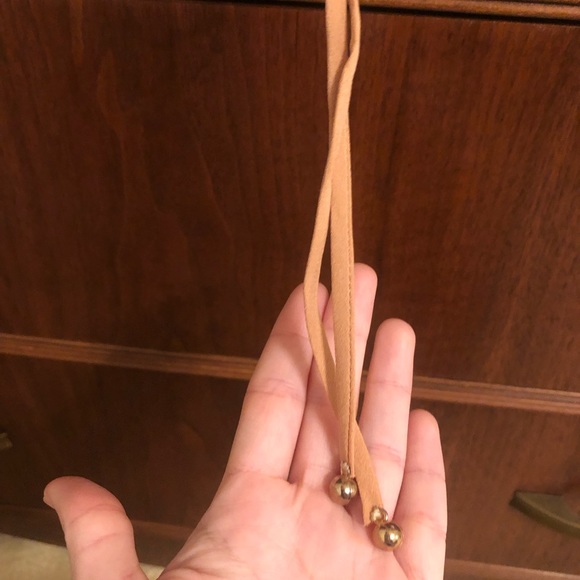 Elliatt Bemuse Top - Picture 8 of 11